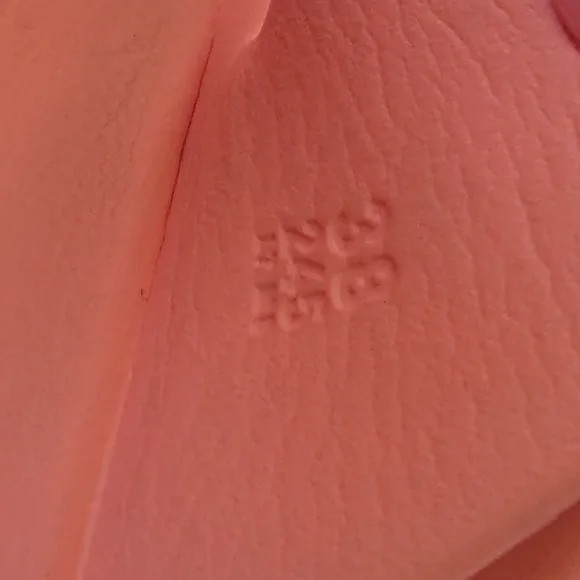 Birkenstock Arizona EVA sandals in the color Coral Peach or Fondant Pink. - Picture 8 of 12